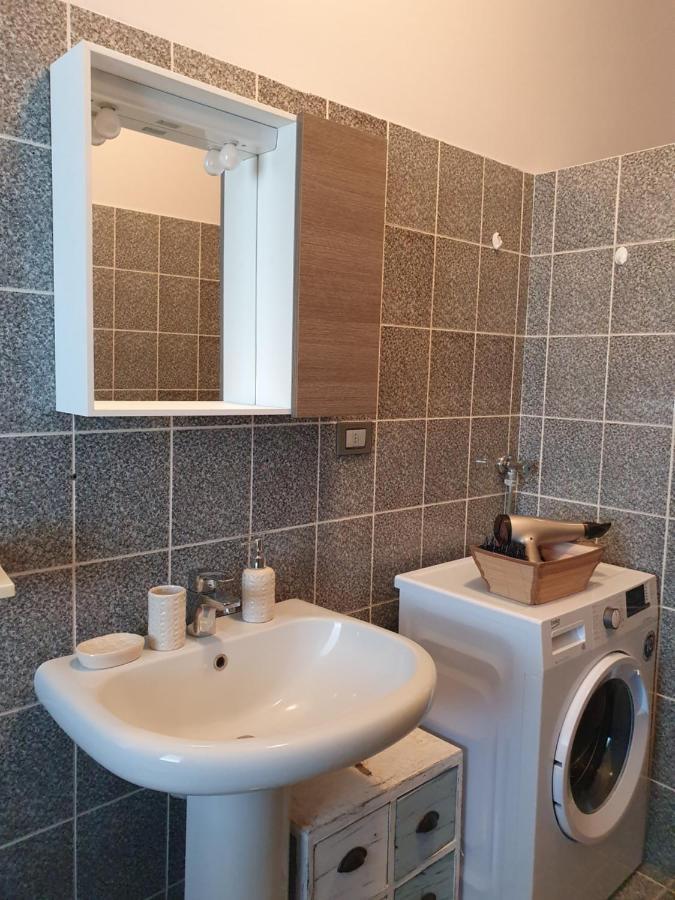 Giolitti Luxury Apartment Cuneo Exteriör bild